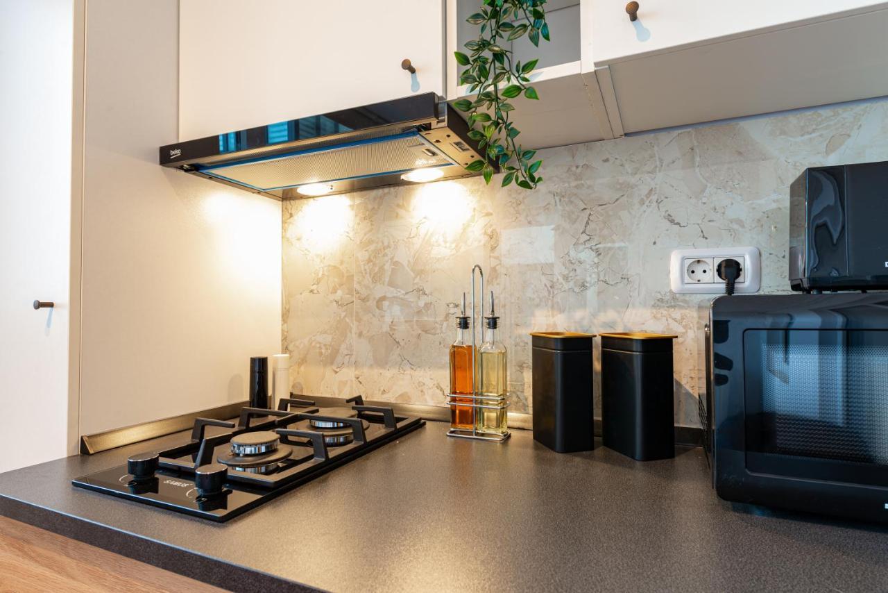 Central Spacious Apartment 506 Bucarest Exterior foto